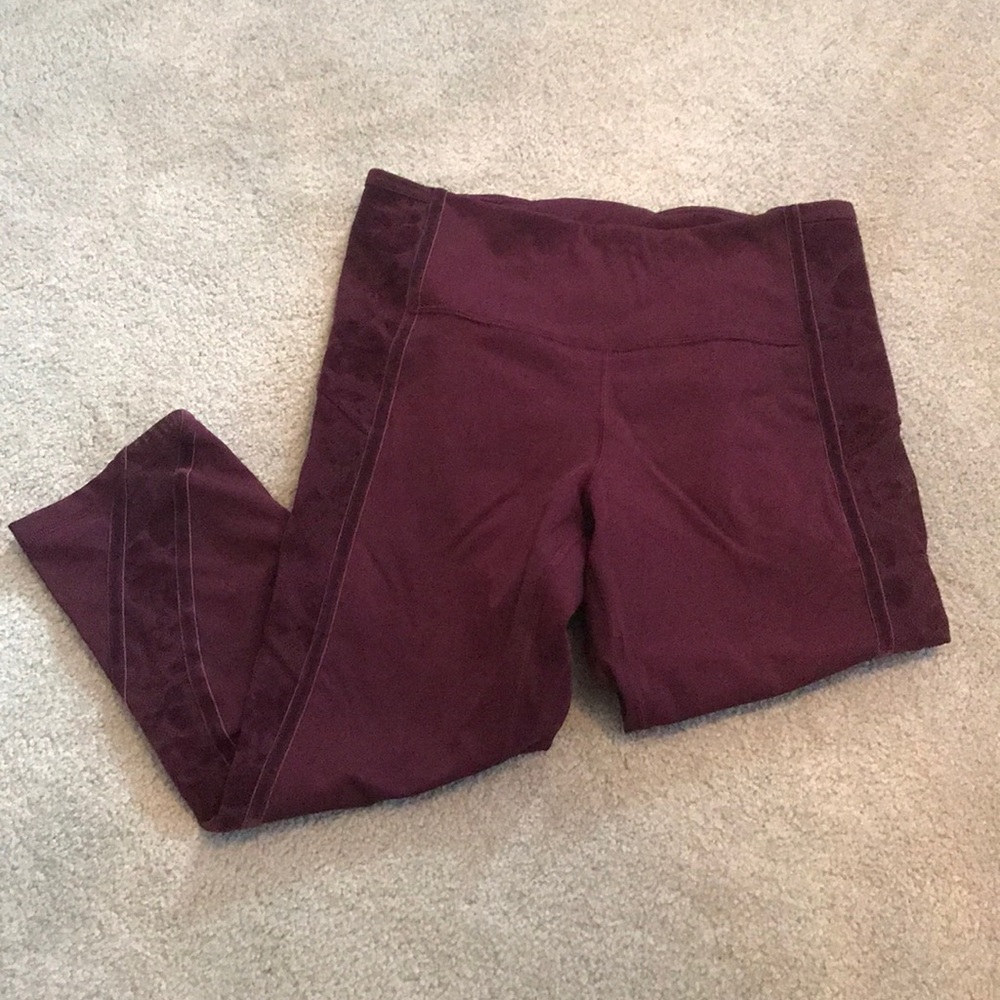 Lululemon wonder under lace leggings